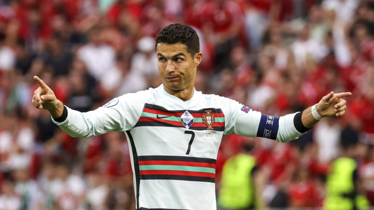 Ronaldo xác lập hàng loạt kỷ lục sau trận thắng 3-0 trước Hungary ở EURO