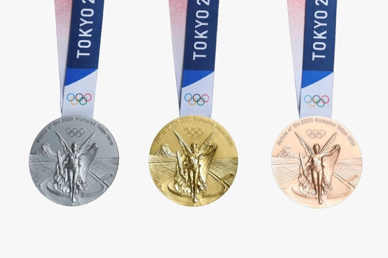 huy chương Olympic Tokyo chính thức